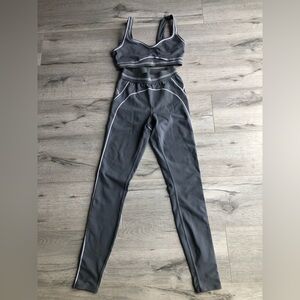 ALO Yoga Steel Heartthrob Set